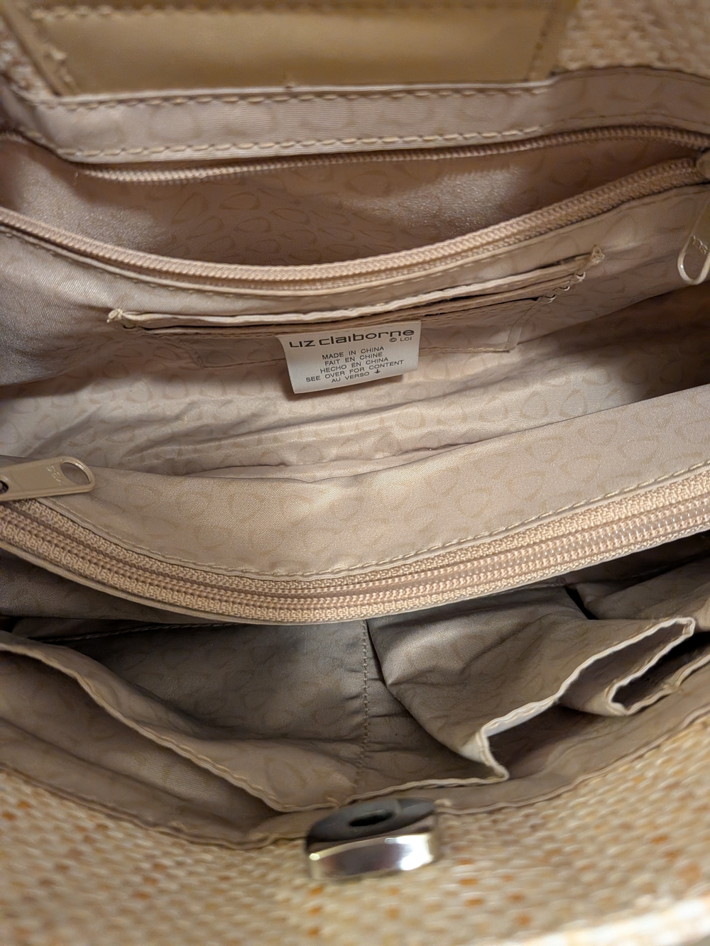 Liz Claiborne Woven Purse With Bow - Picture 15 of 15